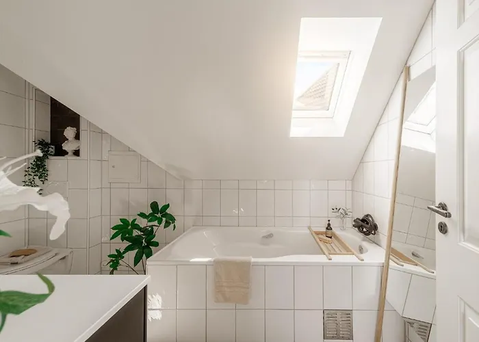 Apartman Floor In With Stunning View