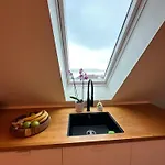 Floor In With Stunning View Apartmán