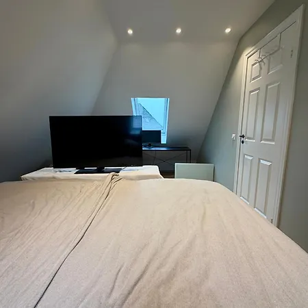 Floor In With Stunning View Apartamento Bergen