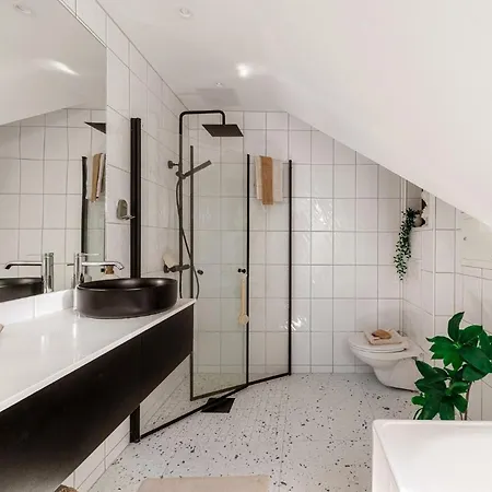 Floor In With Stunning View