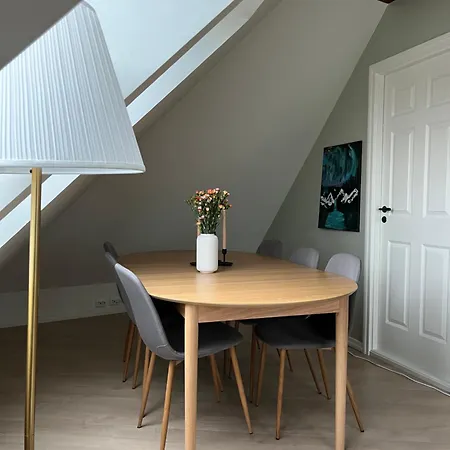 Floor In With Stunning View 베르겐